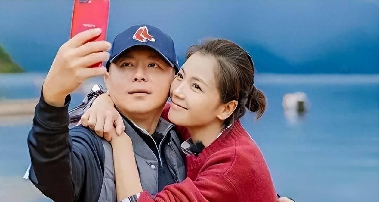 "年年分手,岁岁破产",绯闻缠身爆料不断,刘涛到底得罪了谁_王珂_丈夫