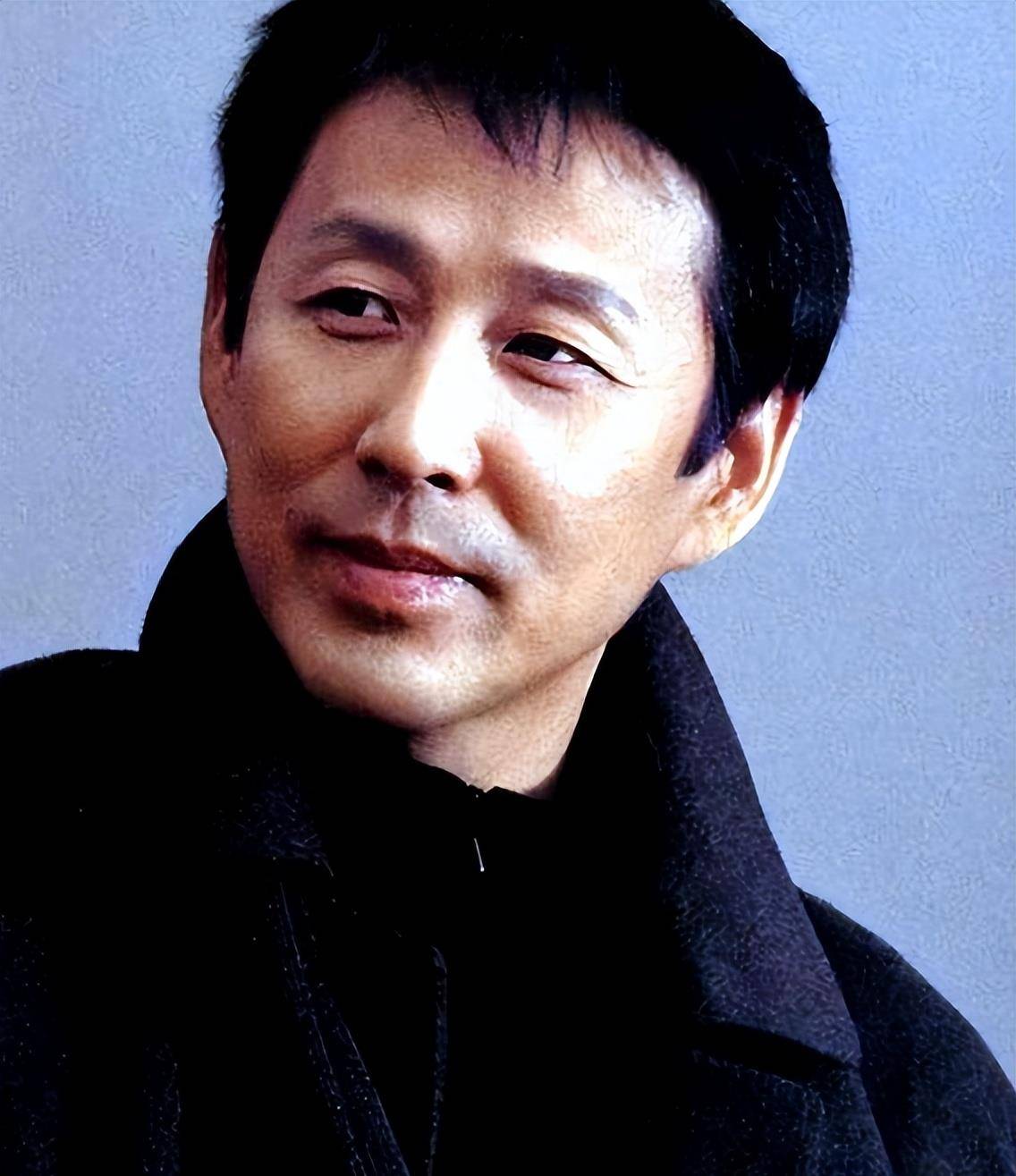 明星_行为_艺术