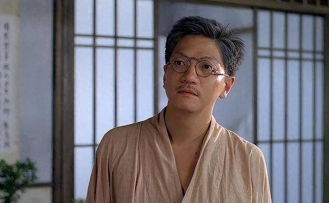 除林正英,陈友的灵幻片也可谓是僵尸片的巅峰,很多人却不知道他