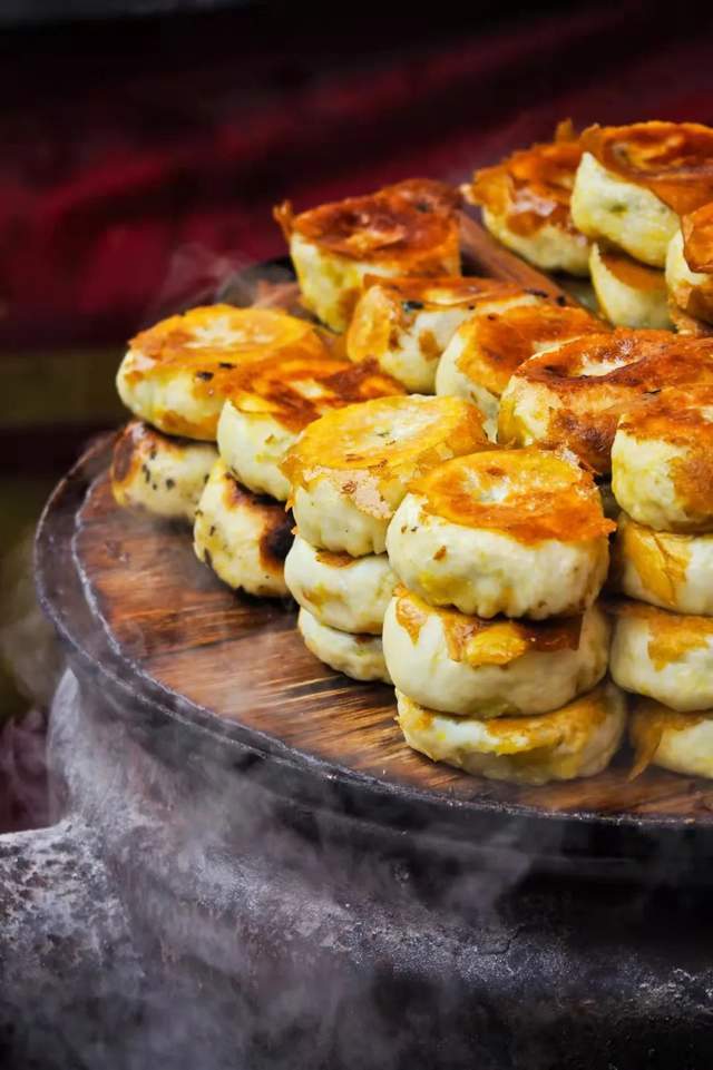 大碗喝酒,大块吃肉,才是酒泉的正确消化方式_小麦_土地_美食