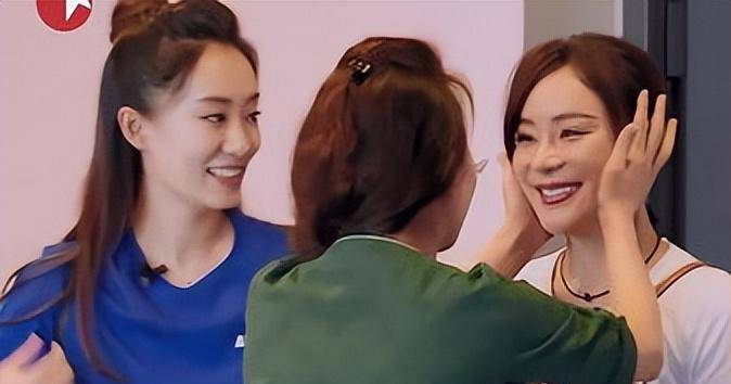 嘲讽张小斐,挑逗陈晓搞暧昧,豪宅却乱成杂物间_张馨予_姐姐_董洁