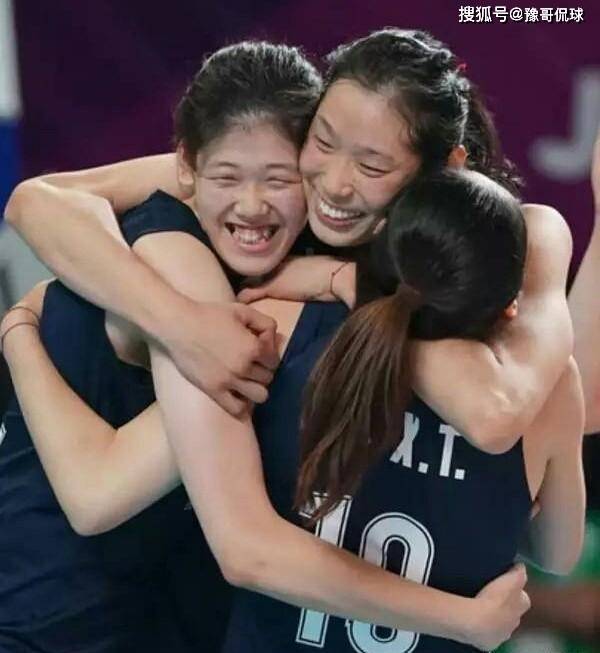 33岁奥运冠军官宣留洋,蔡斌欣慰,郎平开心,为什么李盈莹不让去_丁霞