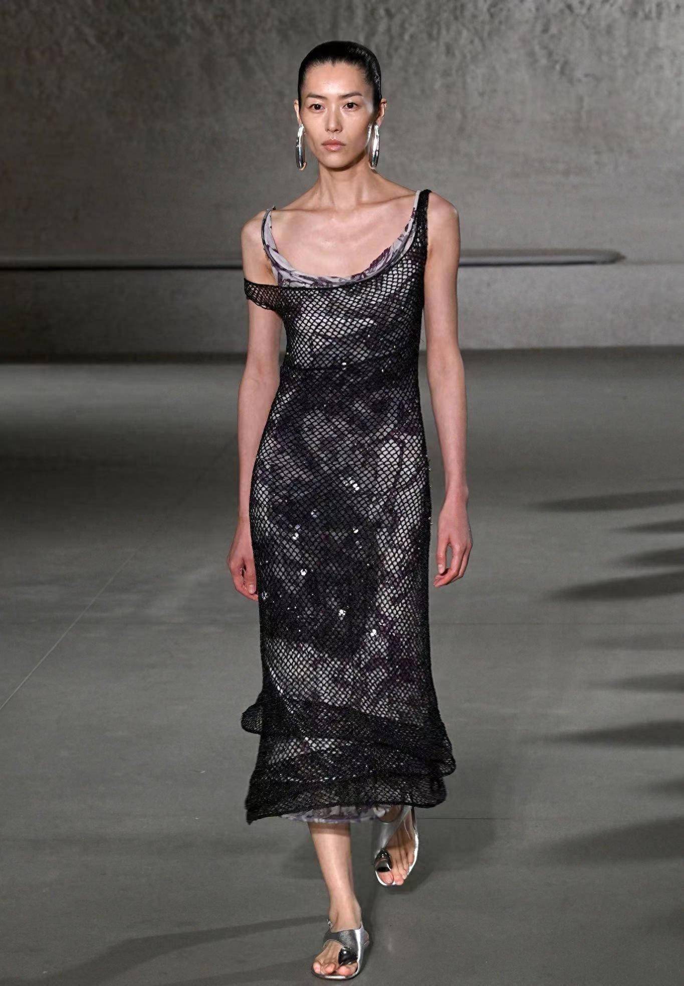 刘雯为国人感到骄傲!