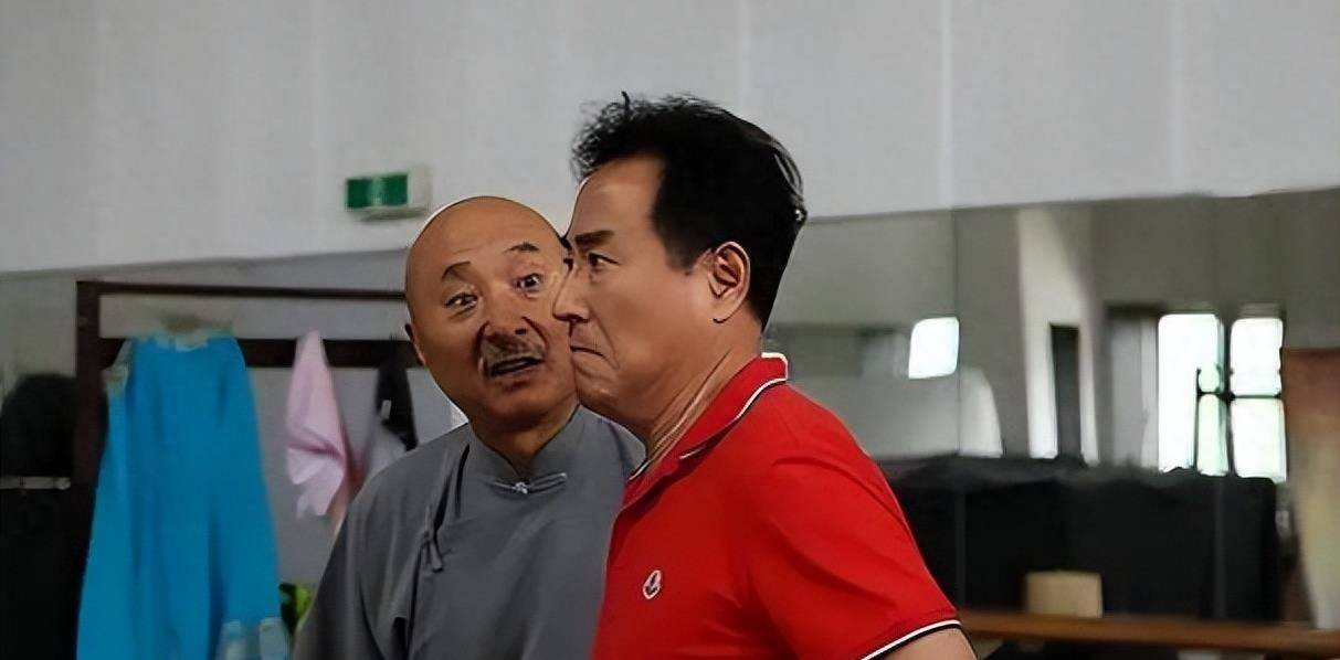 陈佩斯:儿子孝顺,年纪轻轻,连要4胎,让我享受天伦之乐_陈大愚_父亲