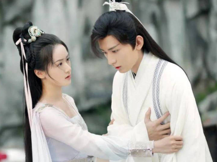 糊了之后才发现,她黑料真多_袁冰妍_张艺兴_赵丽颖