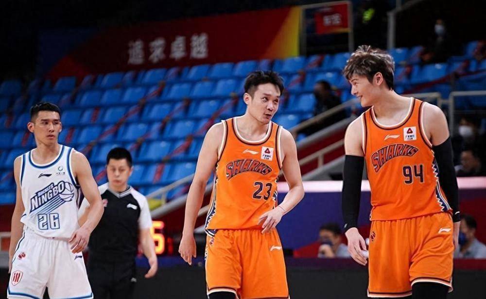 朱芳雨快手签下又一巨星,辽宁队心碎无比!_球迷_丁彦雨_桑普森