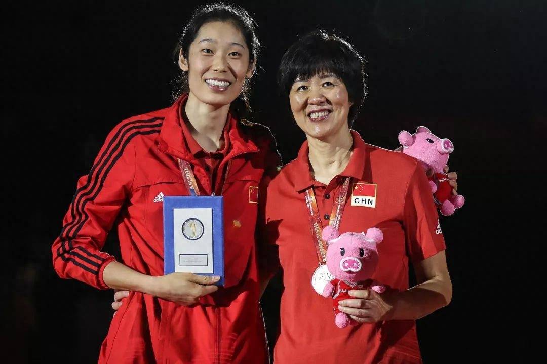 朱婷不愿回到中国女排 说明她对女排的思想变了 球迷不要太纠结_中国