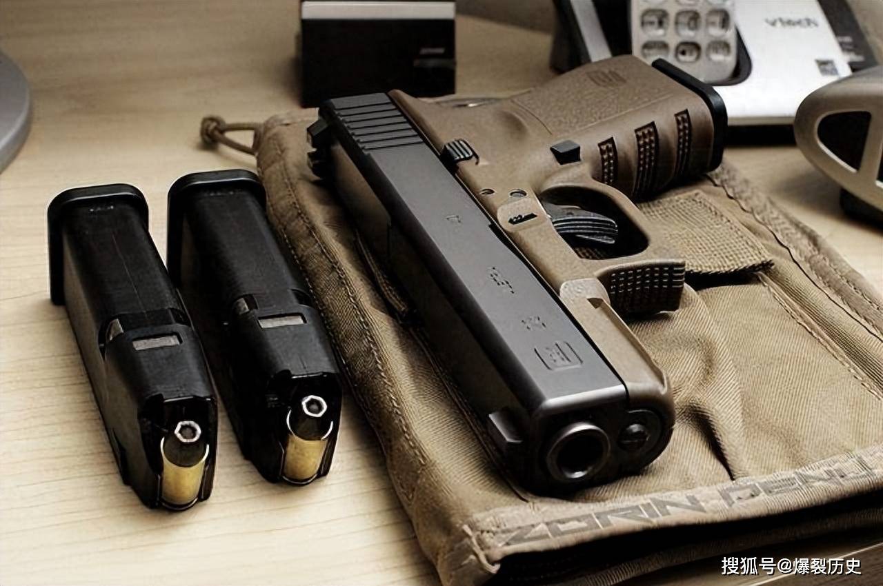 西格绍尔p365西格绍尔是世界知名的手枪生产企业,美国现役的m17,m18