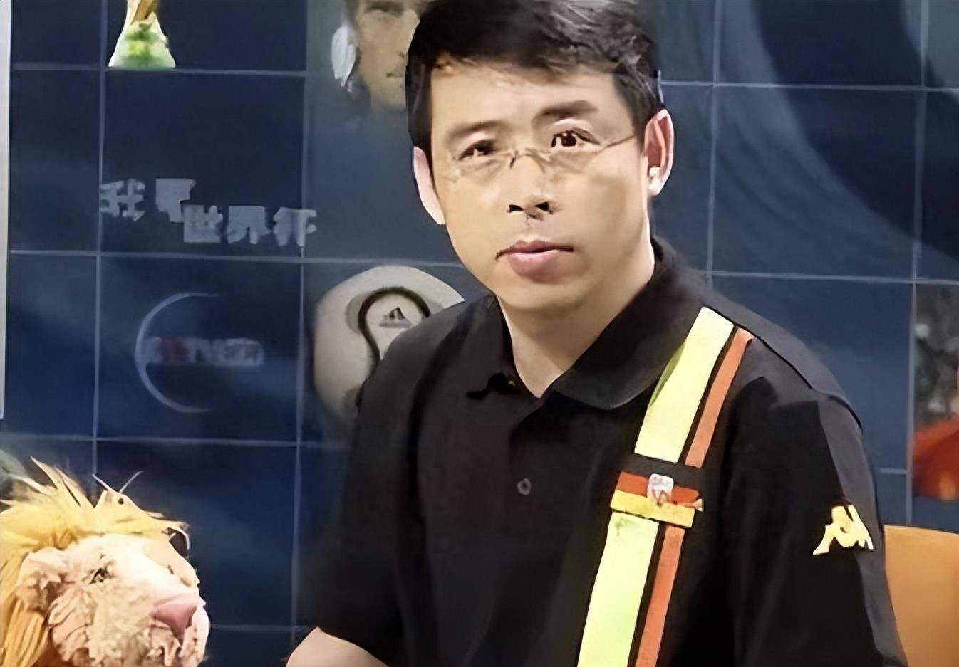 向世界道歉并被央视开除的阿丘,如今却落得悲惨_邱孟煌_节目_军事工作