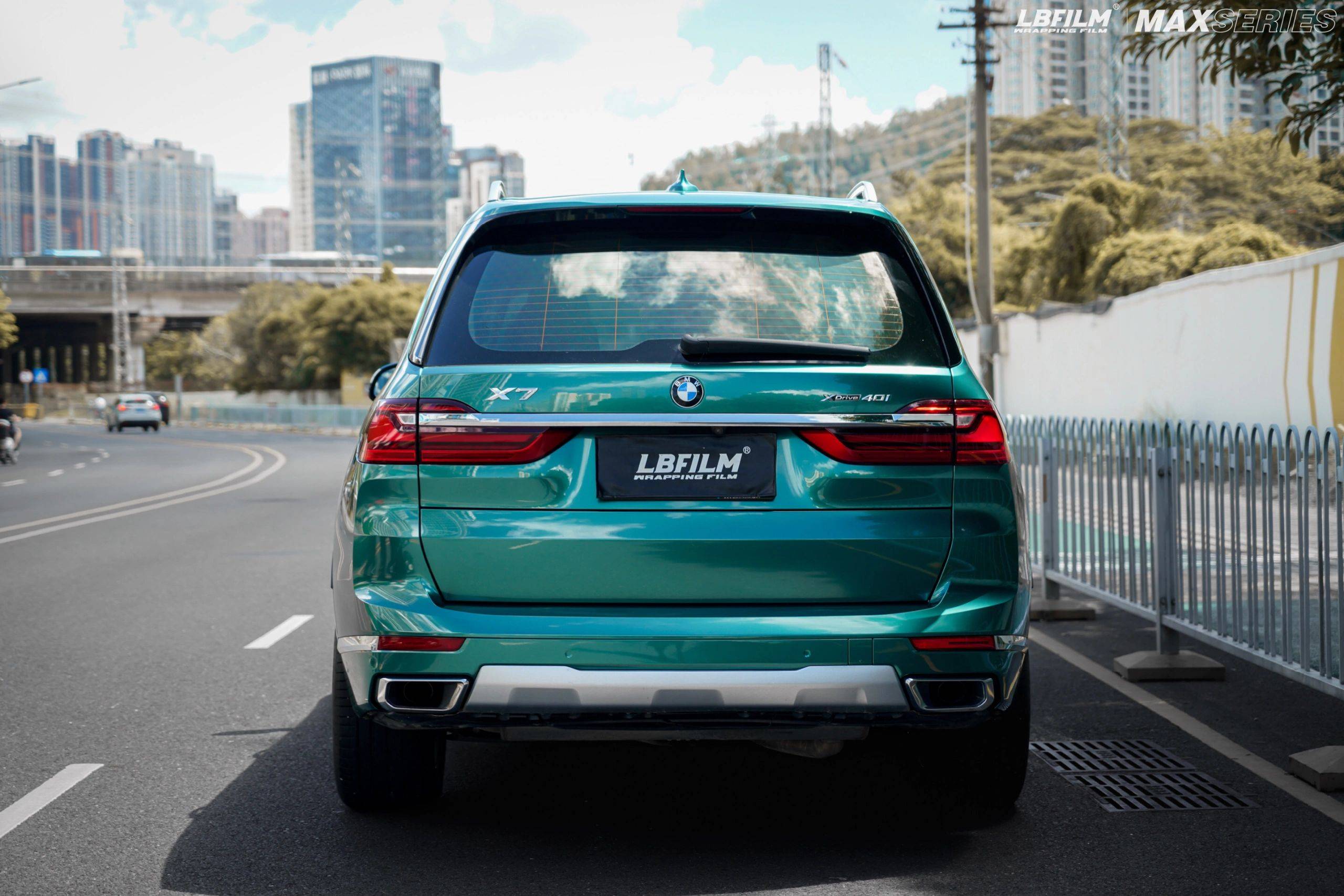 lb改色膜液态金属孔雀绿,冷色调颜色中非常治愈的颜色_搜狐汽车_搜狐