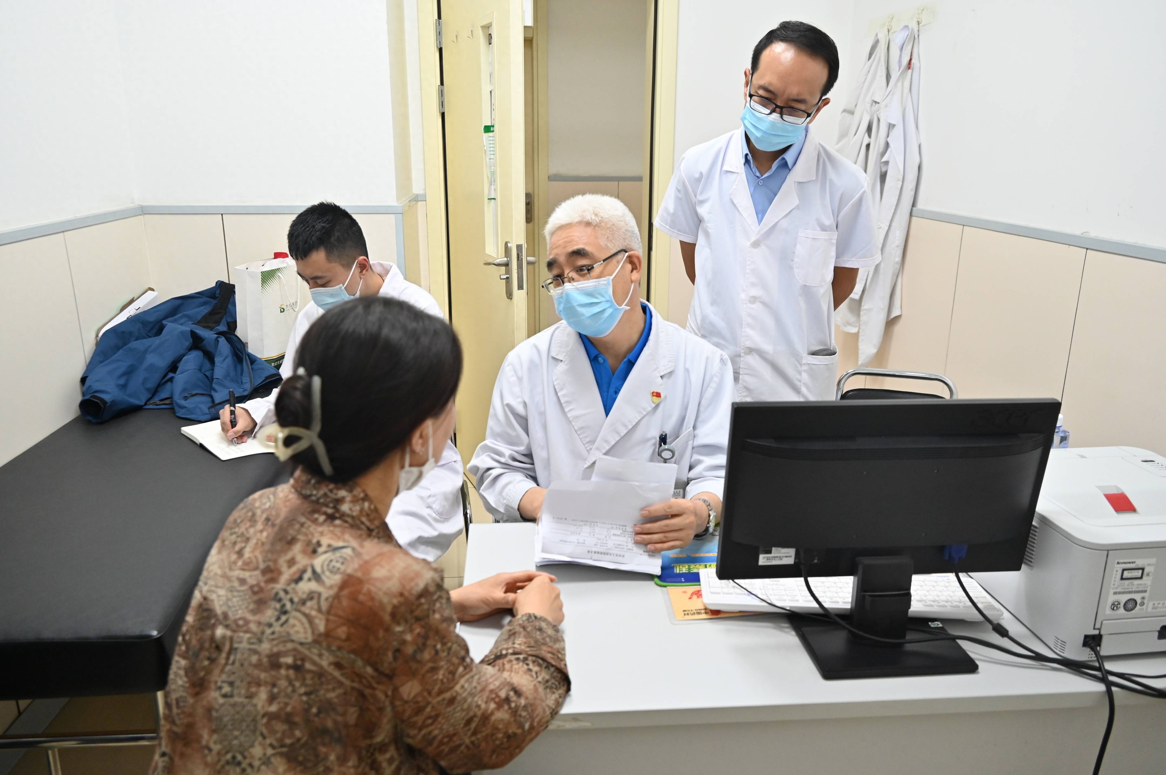 包含北大医院、房山区代挂跑腿,全天在线第一时间安排的词条 包含北大医院、房山区代挂跑腿,全天在线第一时间安排的词条