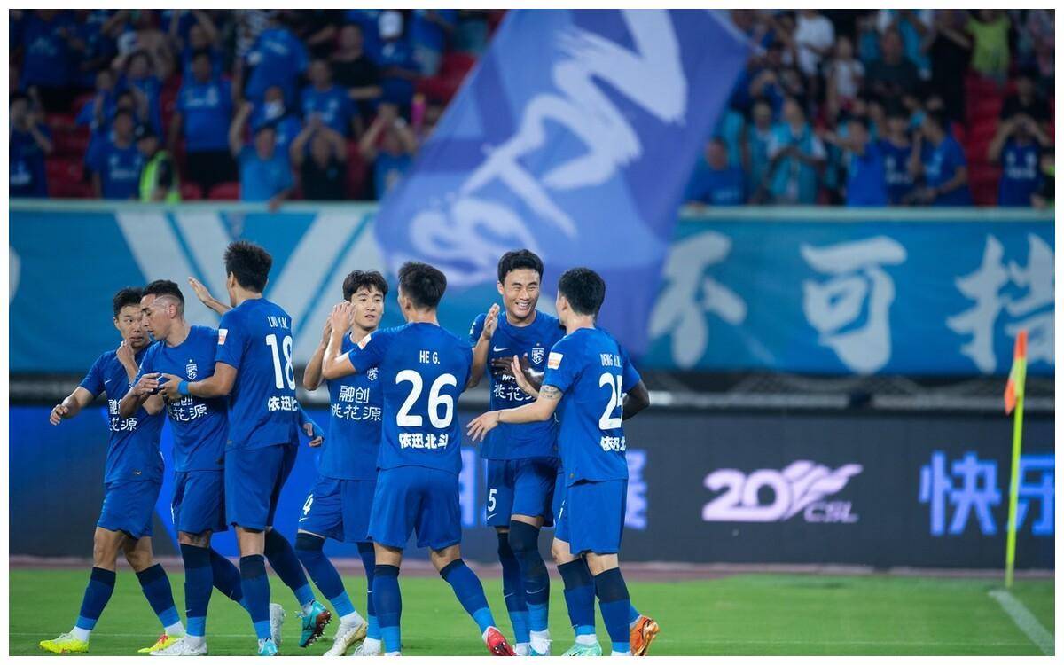 武汉三镇队史首分,逼平亚冠卫冕冠军,中超旧将94分钟绝平_浦和红钻