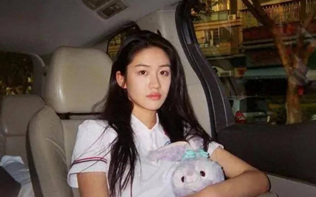 八卦说:王宝强,袁冰妍,杨洋,迪丽热巴,张云龙钟楚曦,向汉之_张凌赫