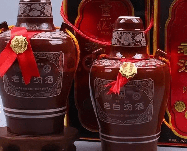 河南农村酒席怪象:千元白酒没人喝,4款"低端白酒"抢着喝_口感_白汾