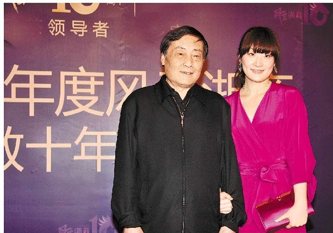 女儿公司年入104亿,银行还躺着百亿现金收息_宗庆后_宗馥莉_娃哈哈