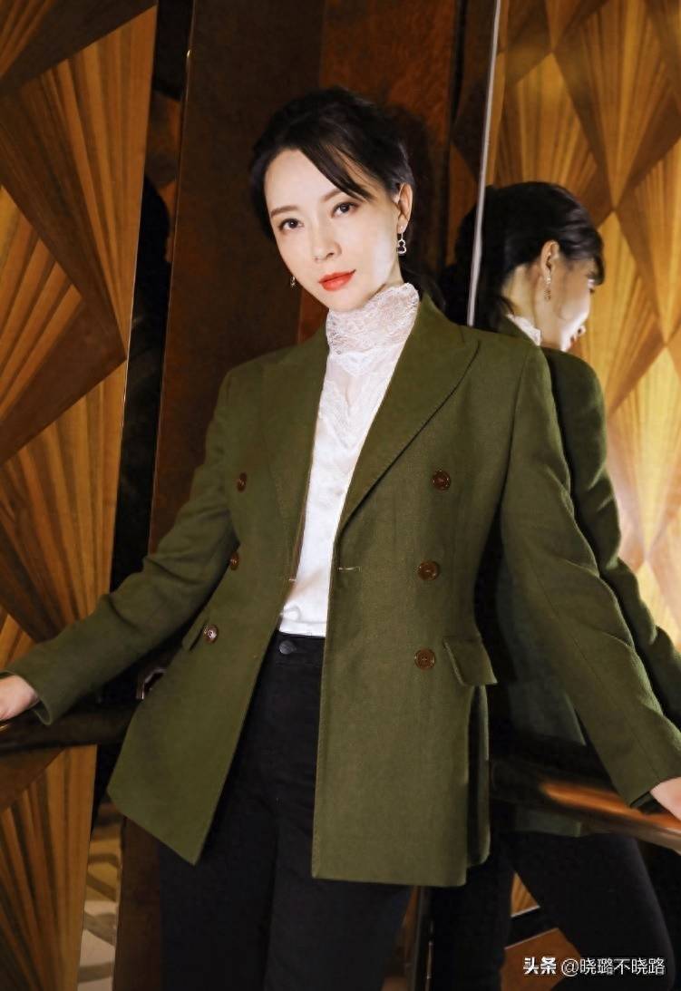 学陈数这样穿,气质好到让人羡慕_颜色_女性_问题