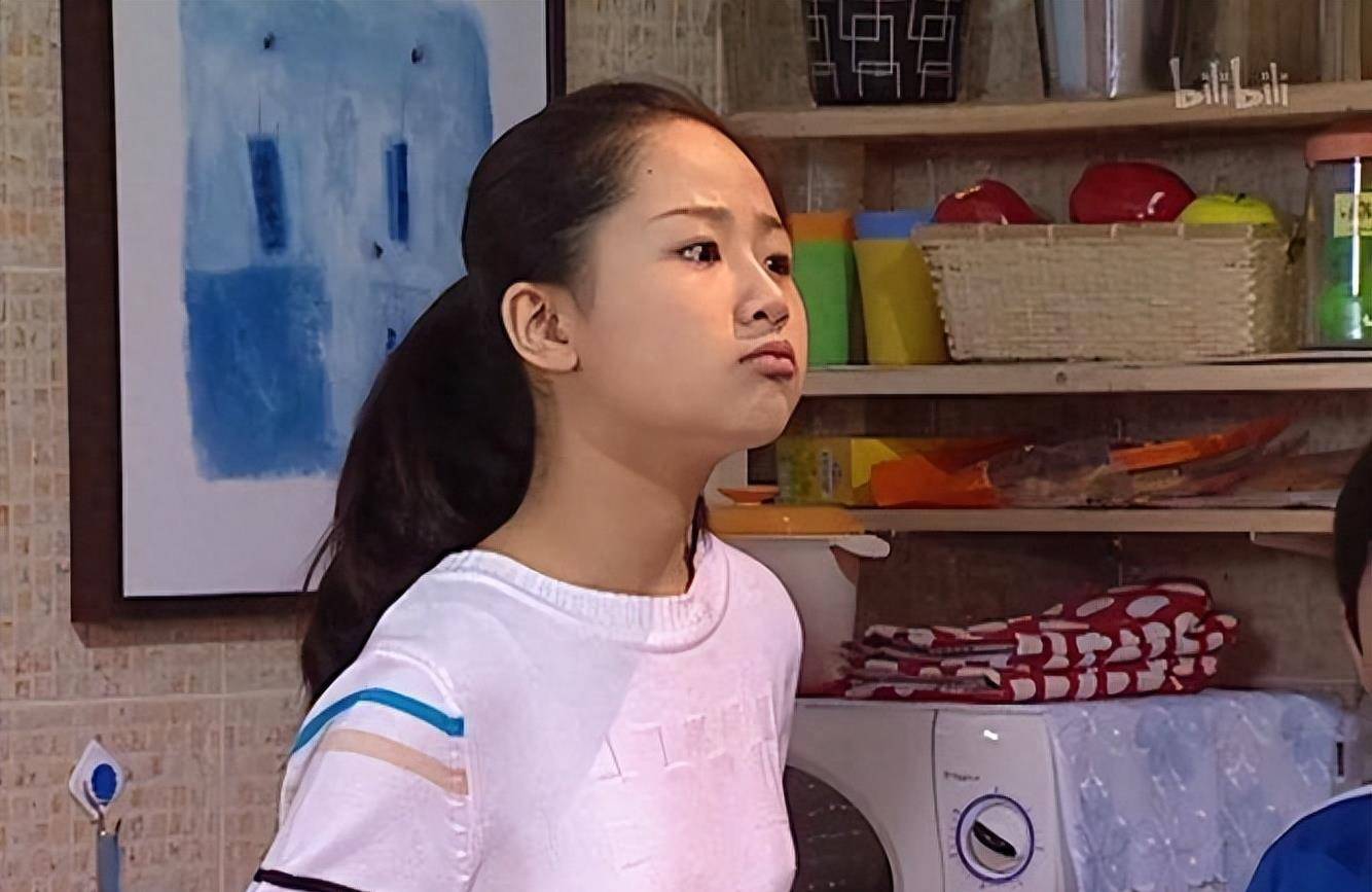《家有儿女》中的穿帮镜头,连三岁小孩都能看出来,令人啼笑皆非_夏雪