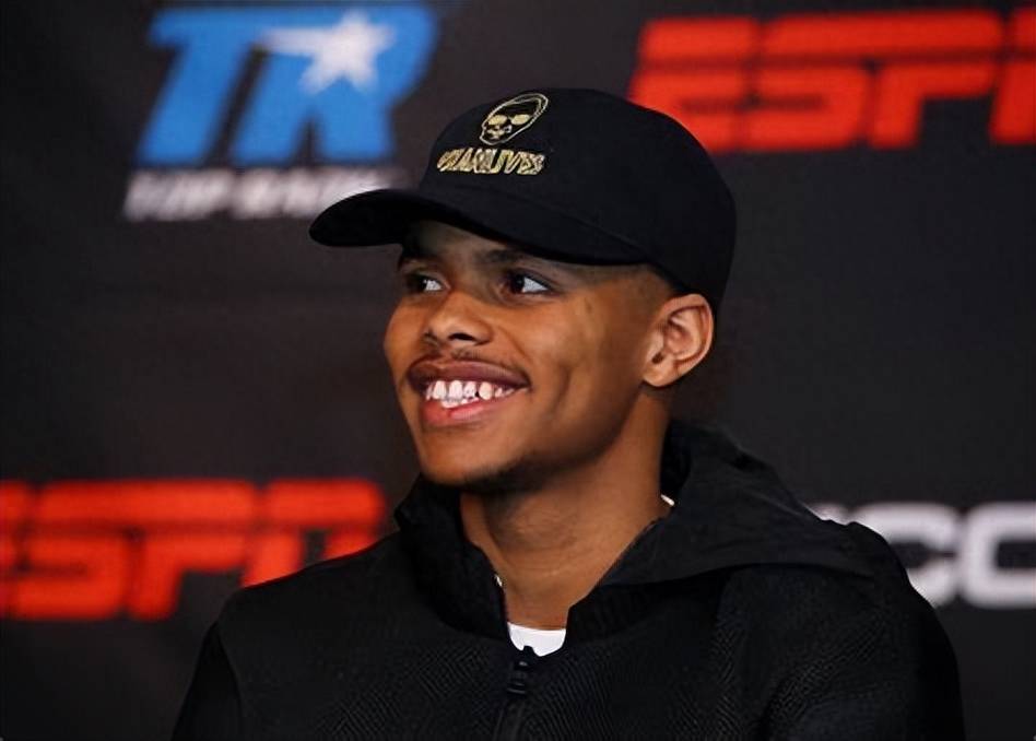 沙库尔·史蒂文森:我认为自己可以击败任何对手_比赛_拳击_苏尔·阿