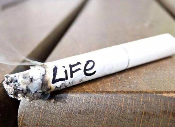 提醒:戒烟年龄最好别超过这个岁数_肺部_身体_尼古丁