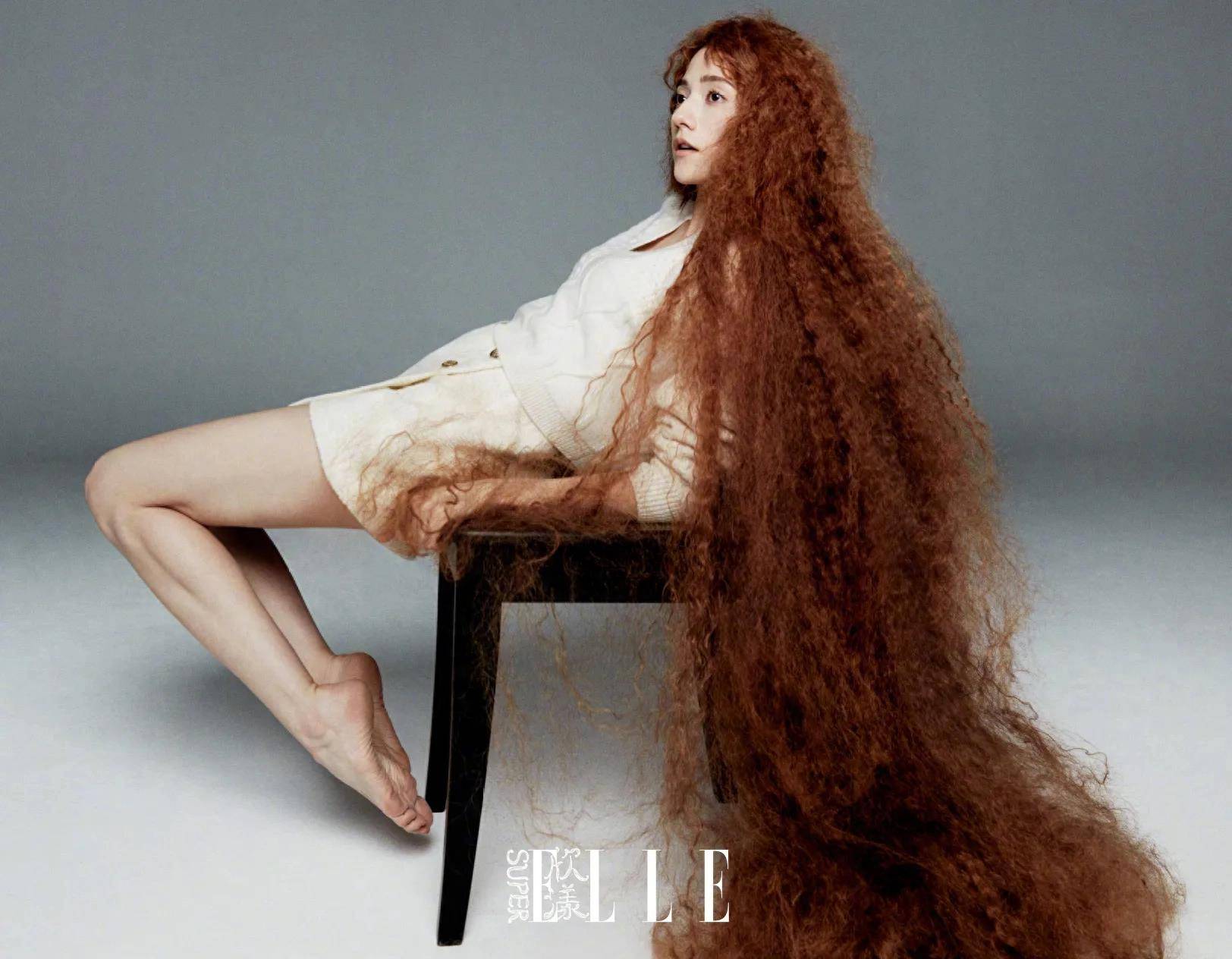 娜然登superelle封面,真空穿皮草抱狐狸,梦回最美妲己