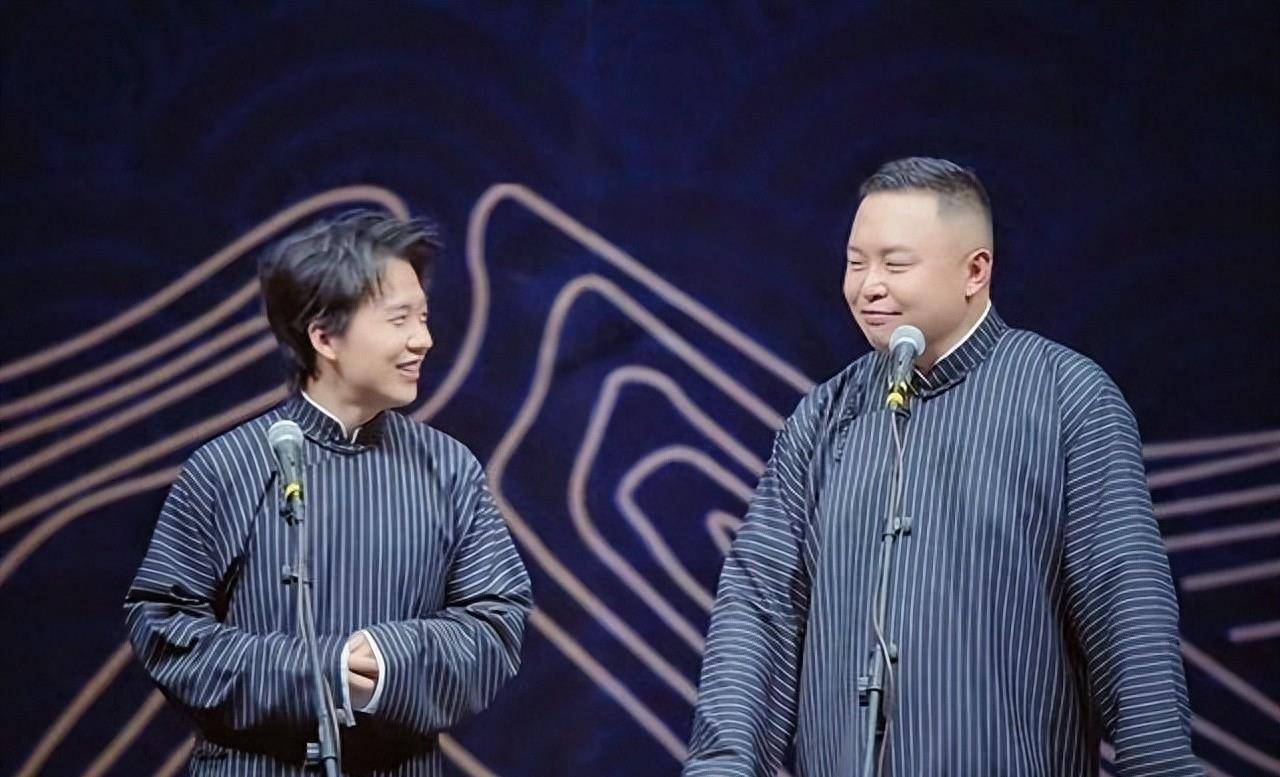 德云社阎鹤祥空降南德,与师弟搭档上演群口,却被大家争相调侃_麒麟