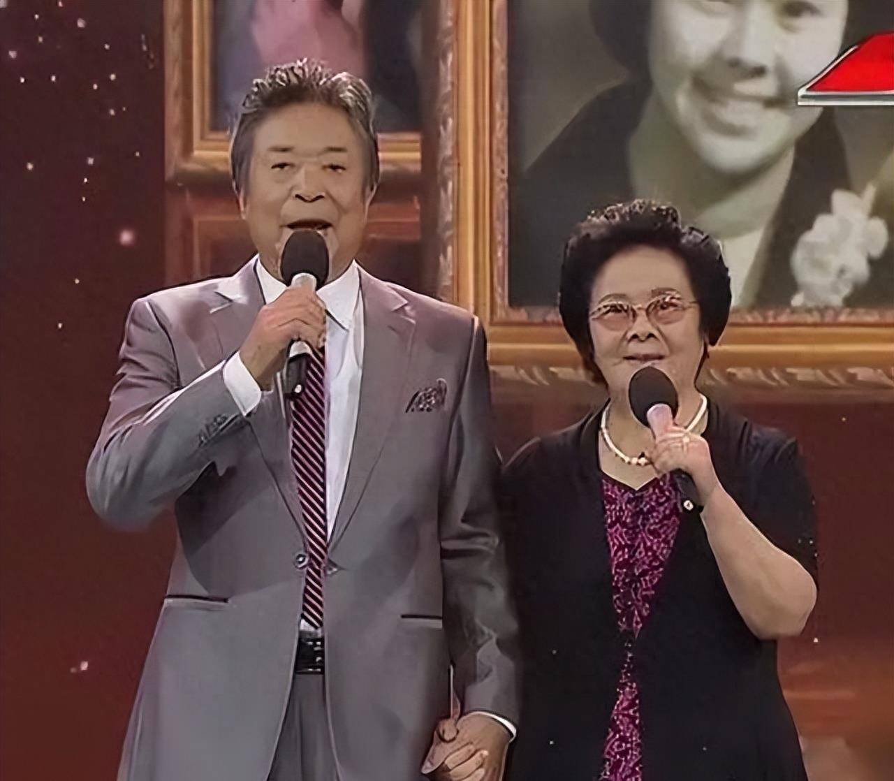 歌唱家李光羲妻子去世,李光羲离世才一年半,他们的故事令人泪目_王