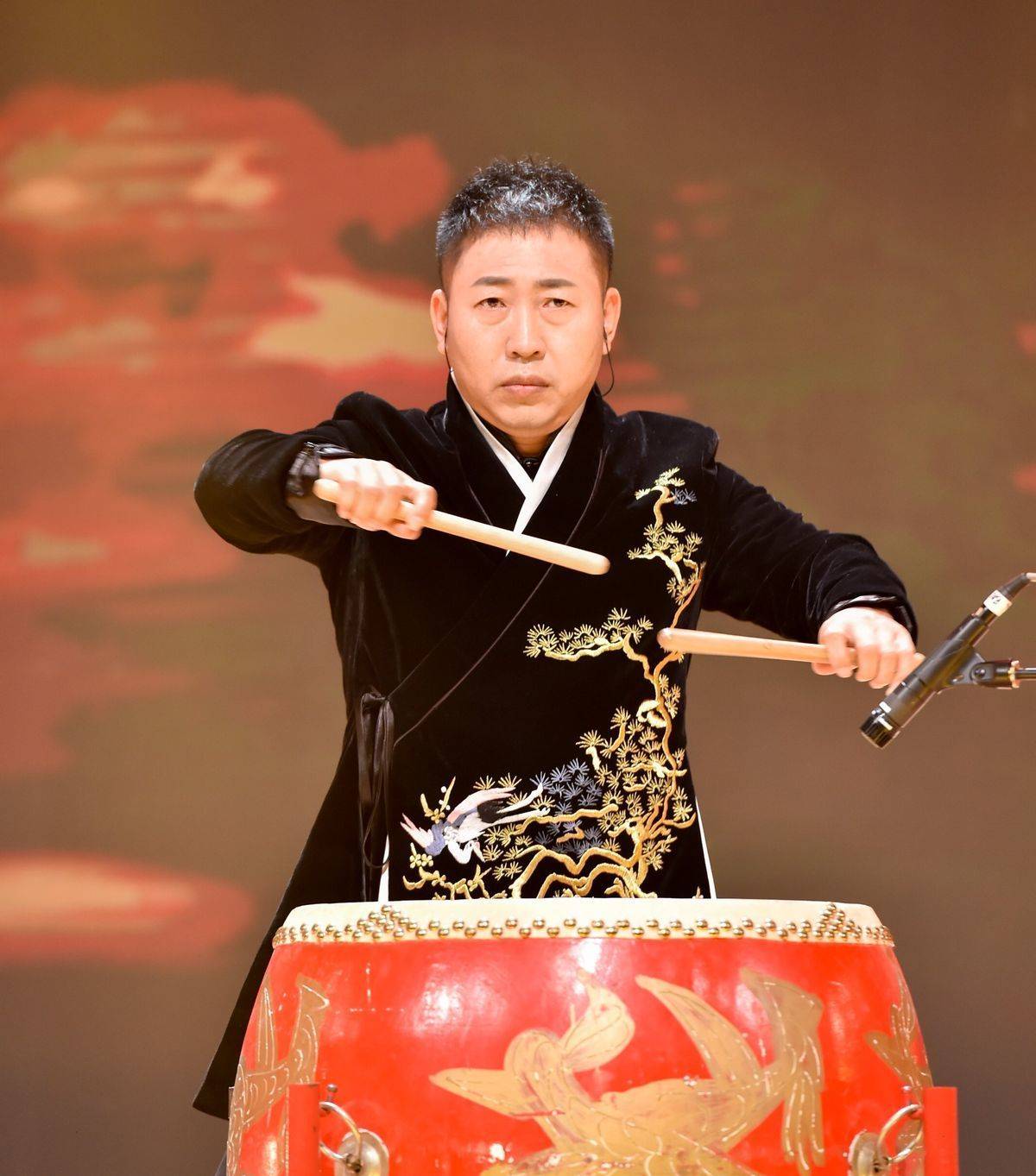日均1万场民乐演出抖音直播成民乐行业新舞台