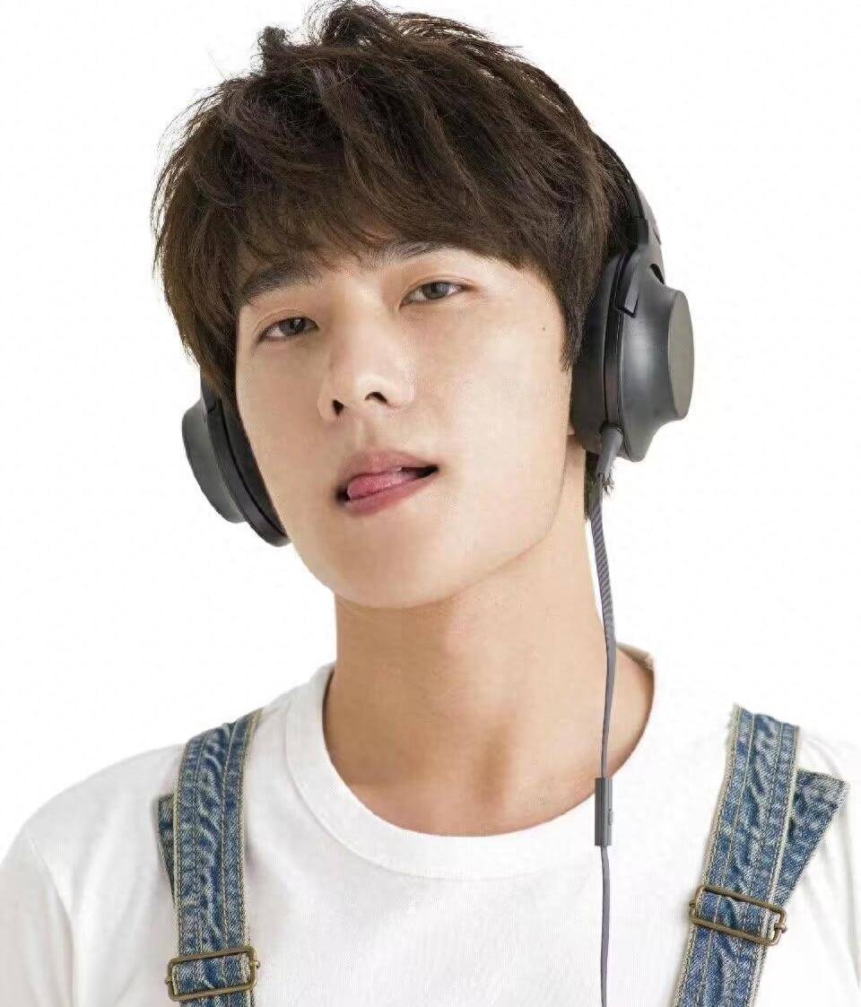 杨洋怒怼粉丝赶紧取关,网友:你就这么点粉丝维护你了还不珍惜?