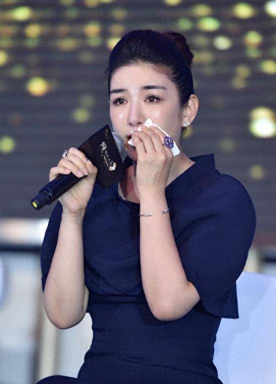 黄奕谈和前夫相处的细节,网友:幸亏离开了 当年到底发生了什么