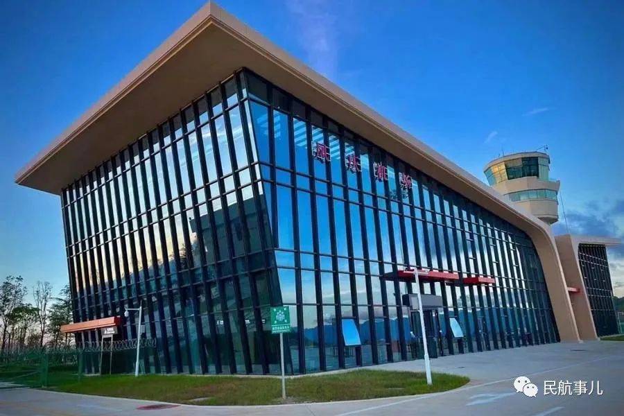 云南凤庆机场正式投入使用_通用_发展_临沧