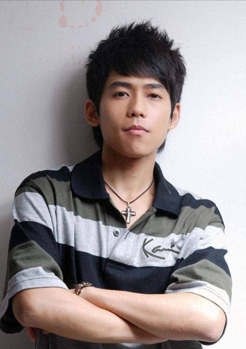 07快男苏醒,说在时尚圈找工作太难了,真是人间清醒_歌曲_从容_因为