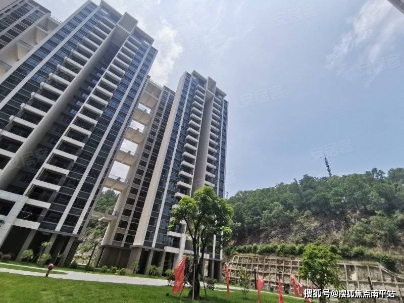 鹤山市_项目_广场