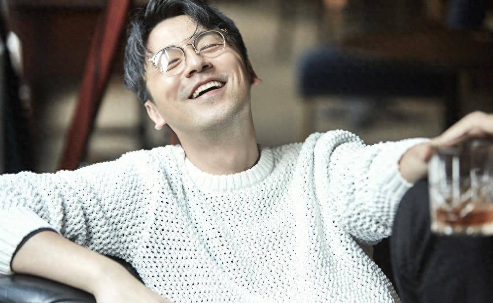 剧《我爱男保姆》播出;6月3日,主演的悬疑电影《记忆碎片》在全国上映