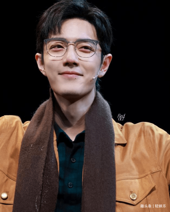 曾被认为糊掉的明星,如今资源接到手软,还是娱乐圈中的隐藏学霸_肖战