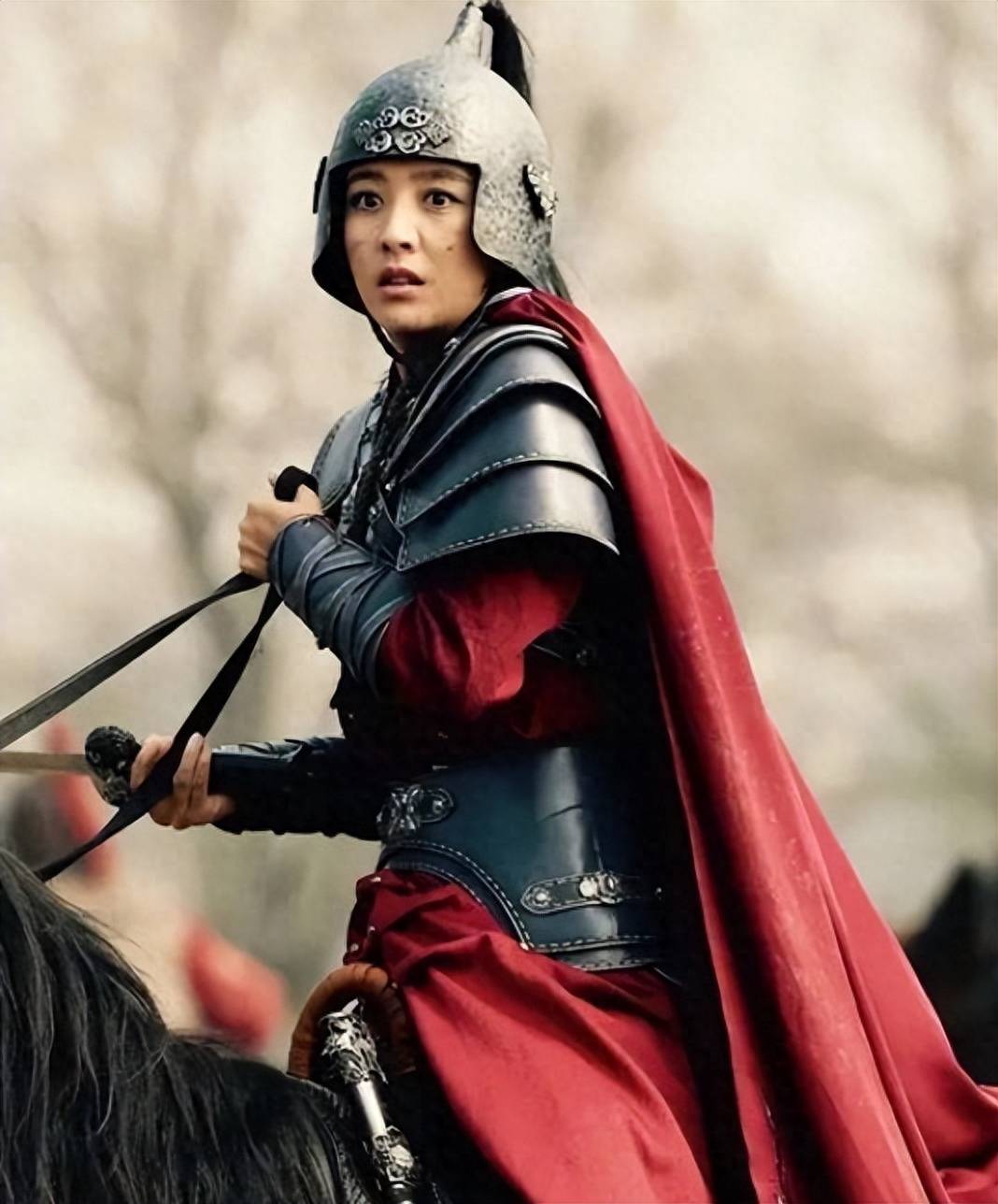 历史传说中有4位女将军,穆桂英仅排第三,排名第一是谁?