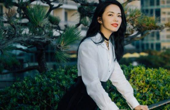 在拍摄《都市男女》这部剧的时候,姚晨也曾经与果静林有过一段接触