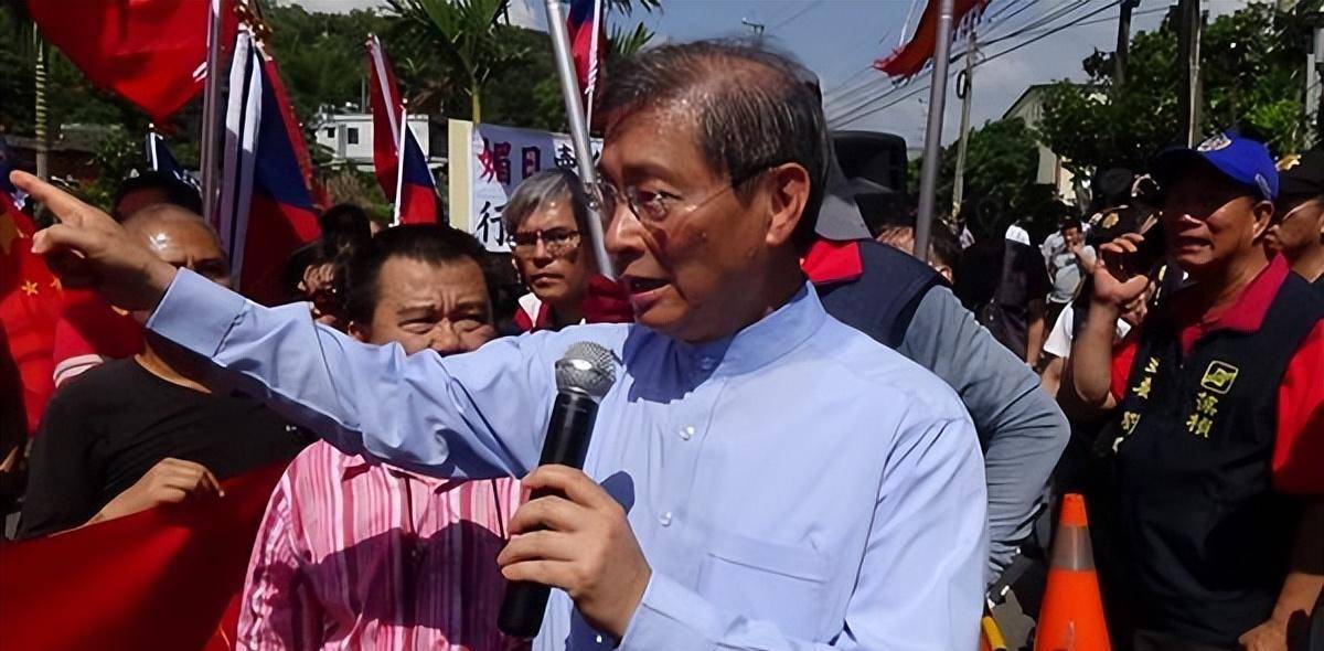 爱国大佬张安乐:16岁入黑帮24岁成老大,唯一梦想祖国统一_陈启礼