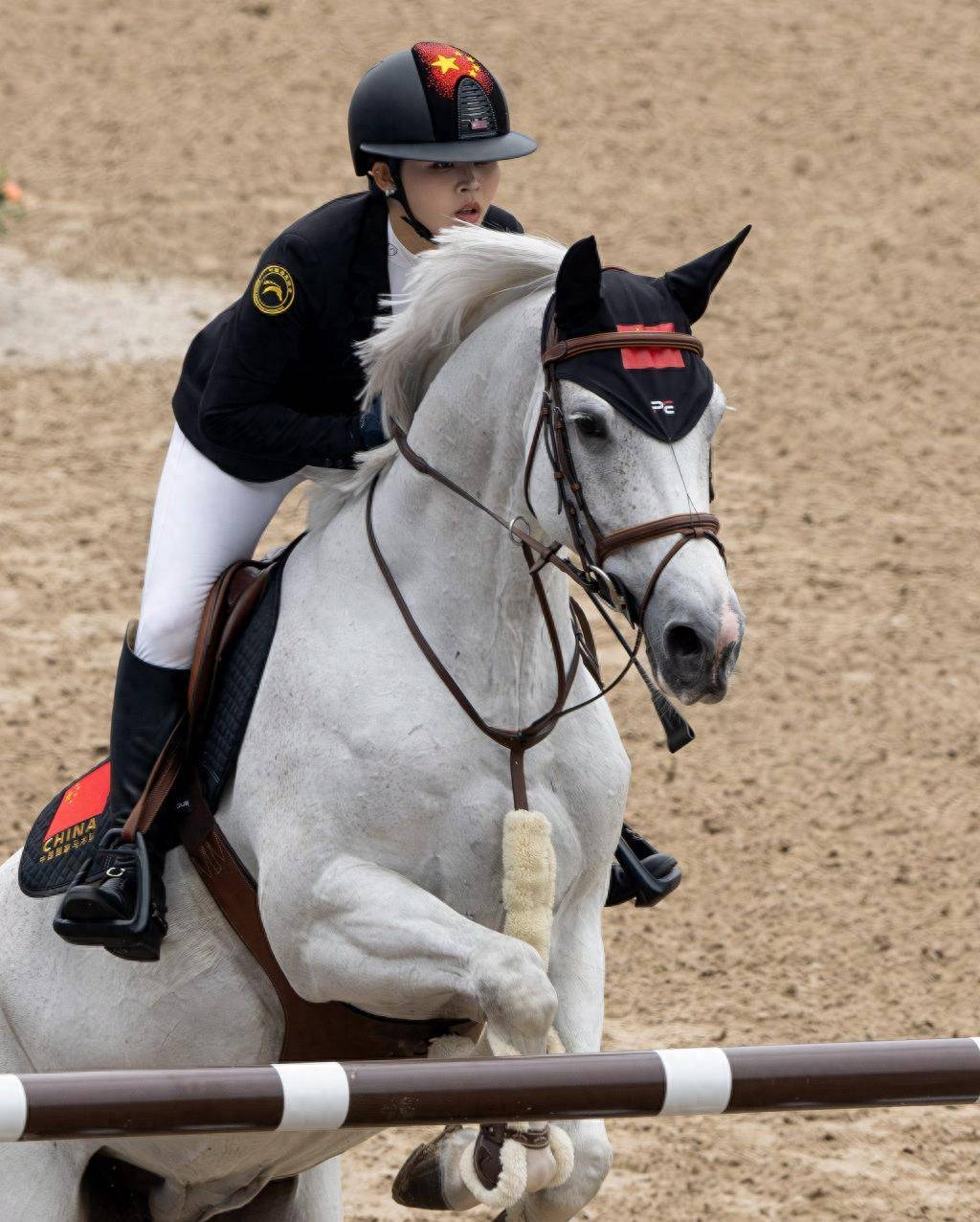 河北马术运动员首次登上亚运会赛场,获得团体第五名_王韫婧_陈雨辰_李