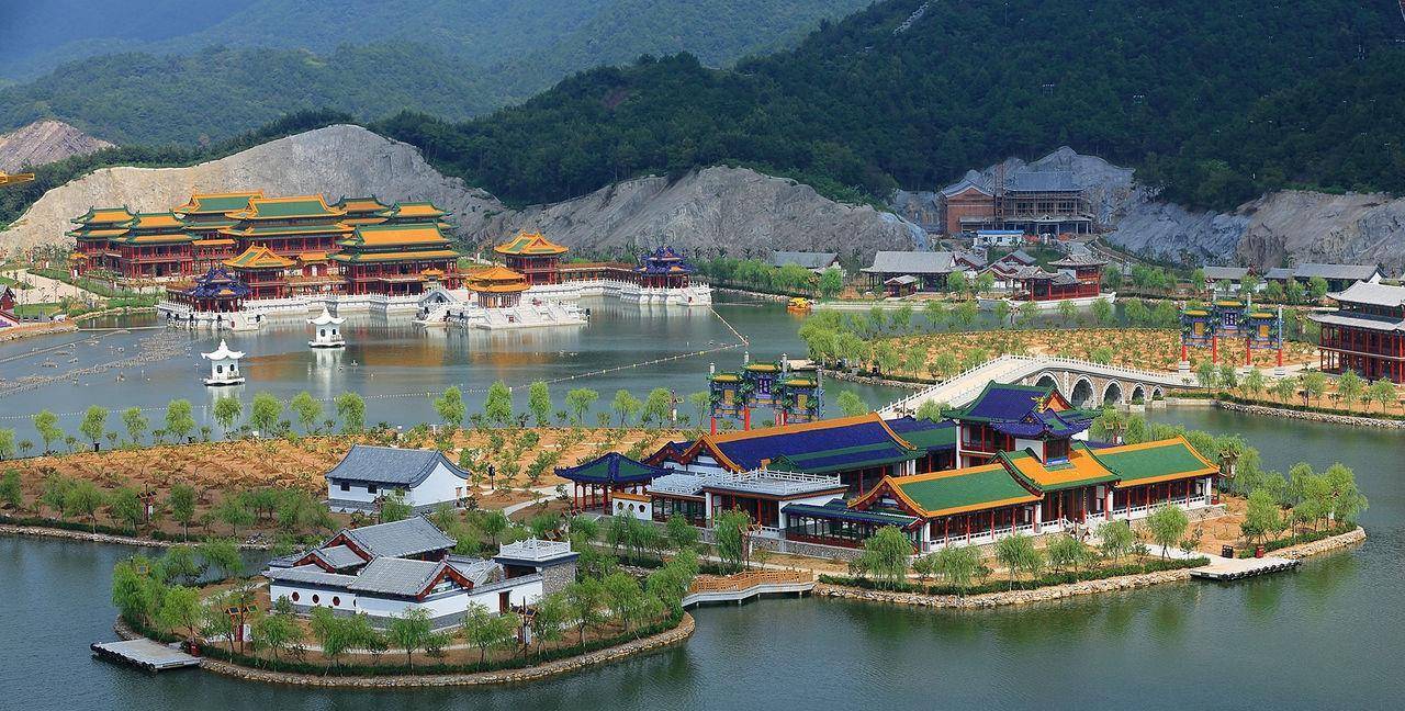 实拍横店仿建的"圆明园":按照11的比例复原了95%的建筑_基本_世界