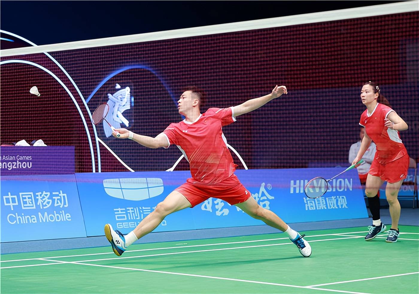 图集丨中国"雅思组合"获亚运会羽毛球混双金牌!_刘勃_张政_郑思维