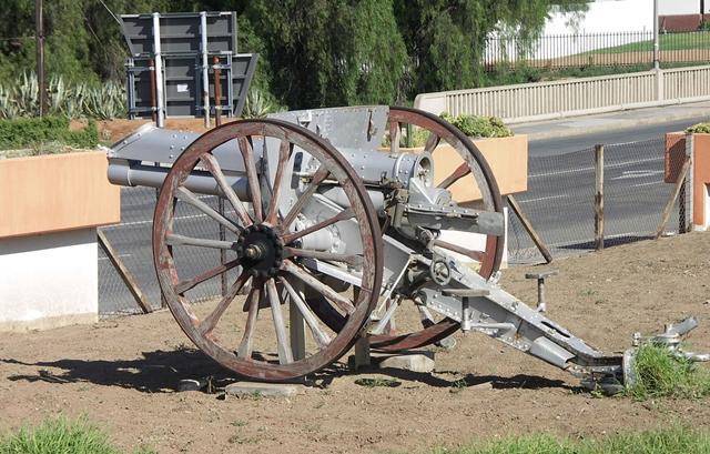 炮平四海:英国qf 18磅野炮浅谈_火炮技术_优势_炮兵