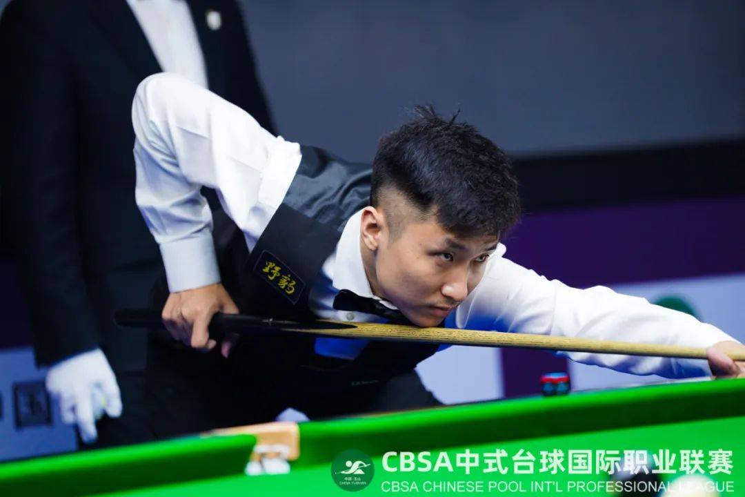 【资格赛第一日】张广豪救赛点绝杀 多位名将豪取大胜_寇艳淇_蔡剑忠