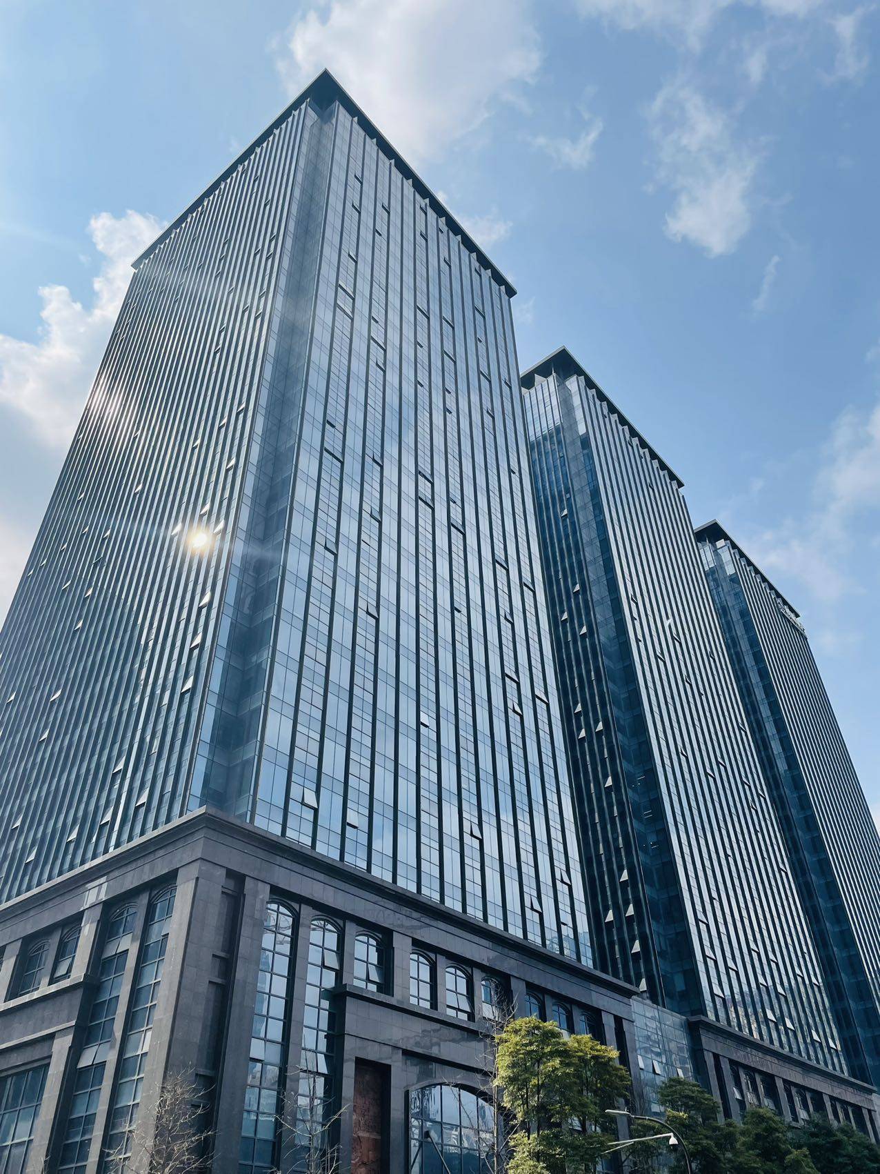 高新区写字楼:10月最新在售信息 10月价格/户型/项目介绍/售楼咨询