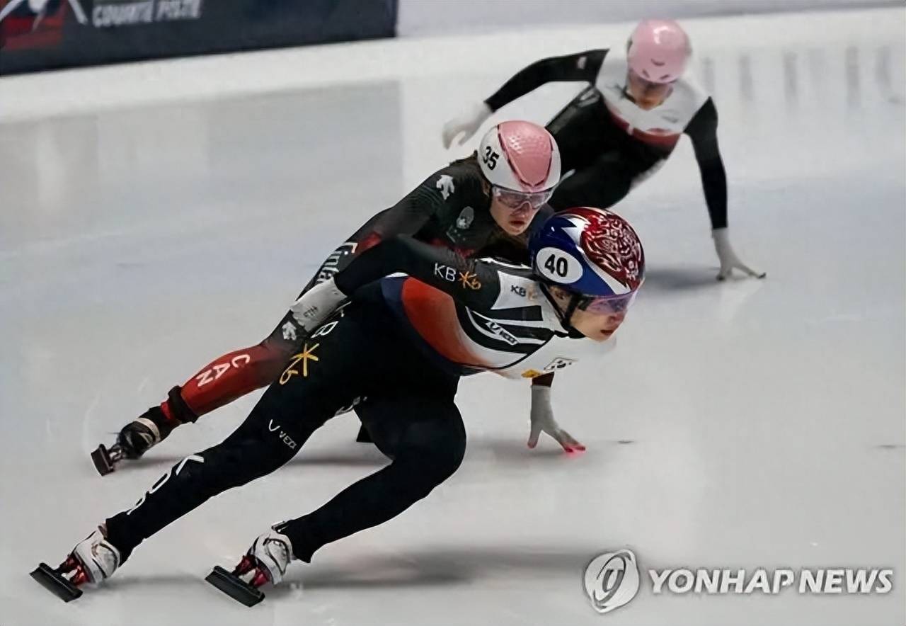 短道速滑韩国队犯规图片