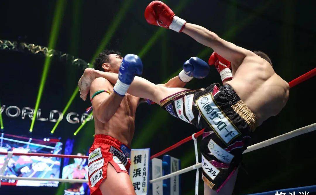 成为了第四届k-1超次中量级冠军,并成功卫冕,终结了木村菲利普,江通猜