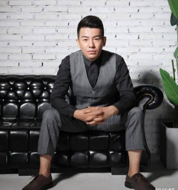 于利有望续约金牌留在yy,舞帝会长正式回应,本月末会回归开播_平台