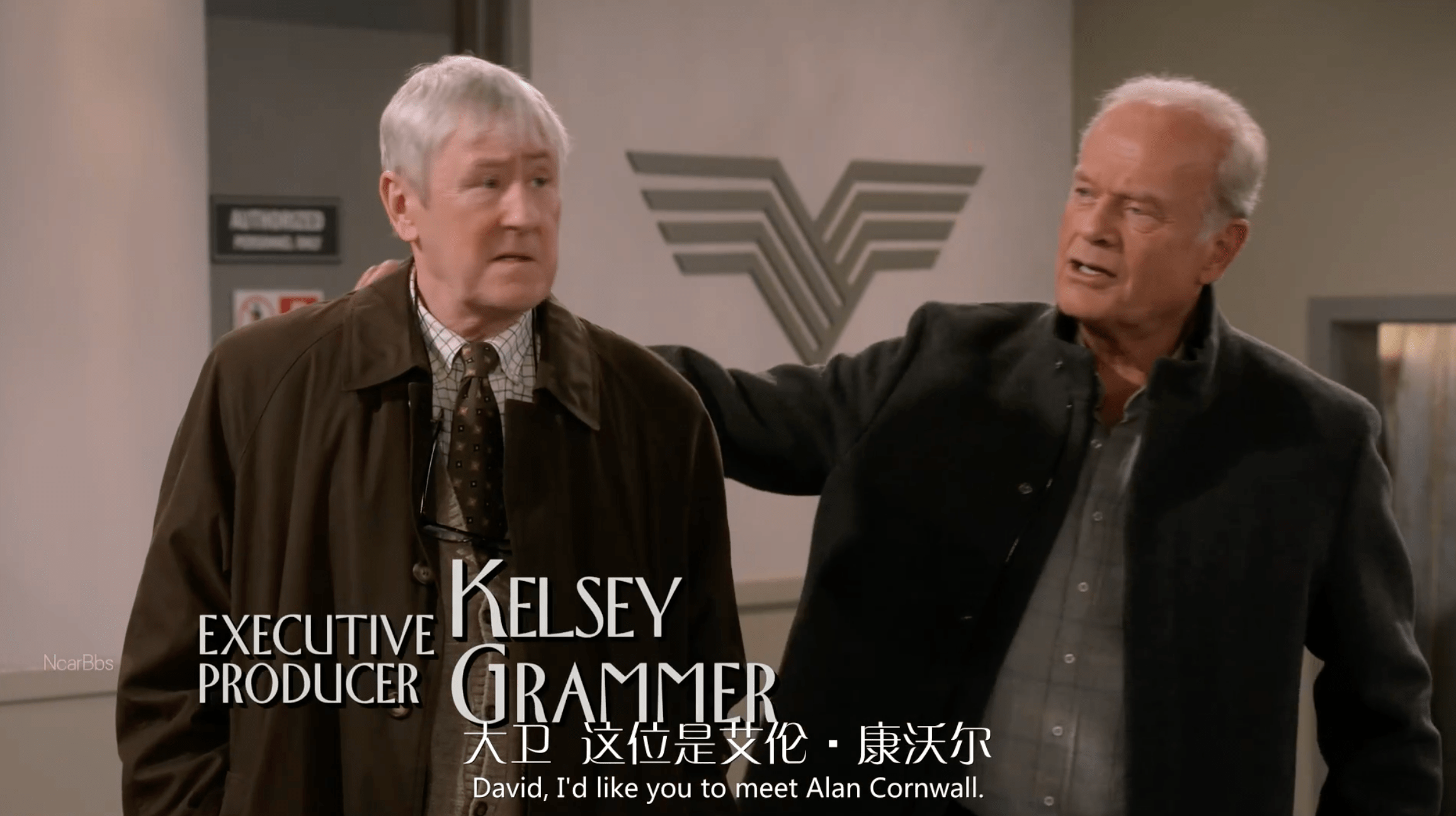 刚播出两集的《欢乐一家亲》(重启剧)在保持主角弗莱泽人设,演员不变