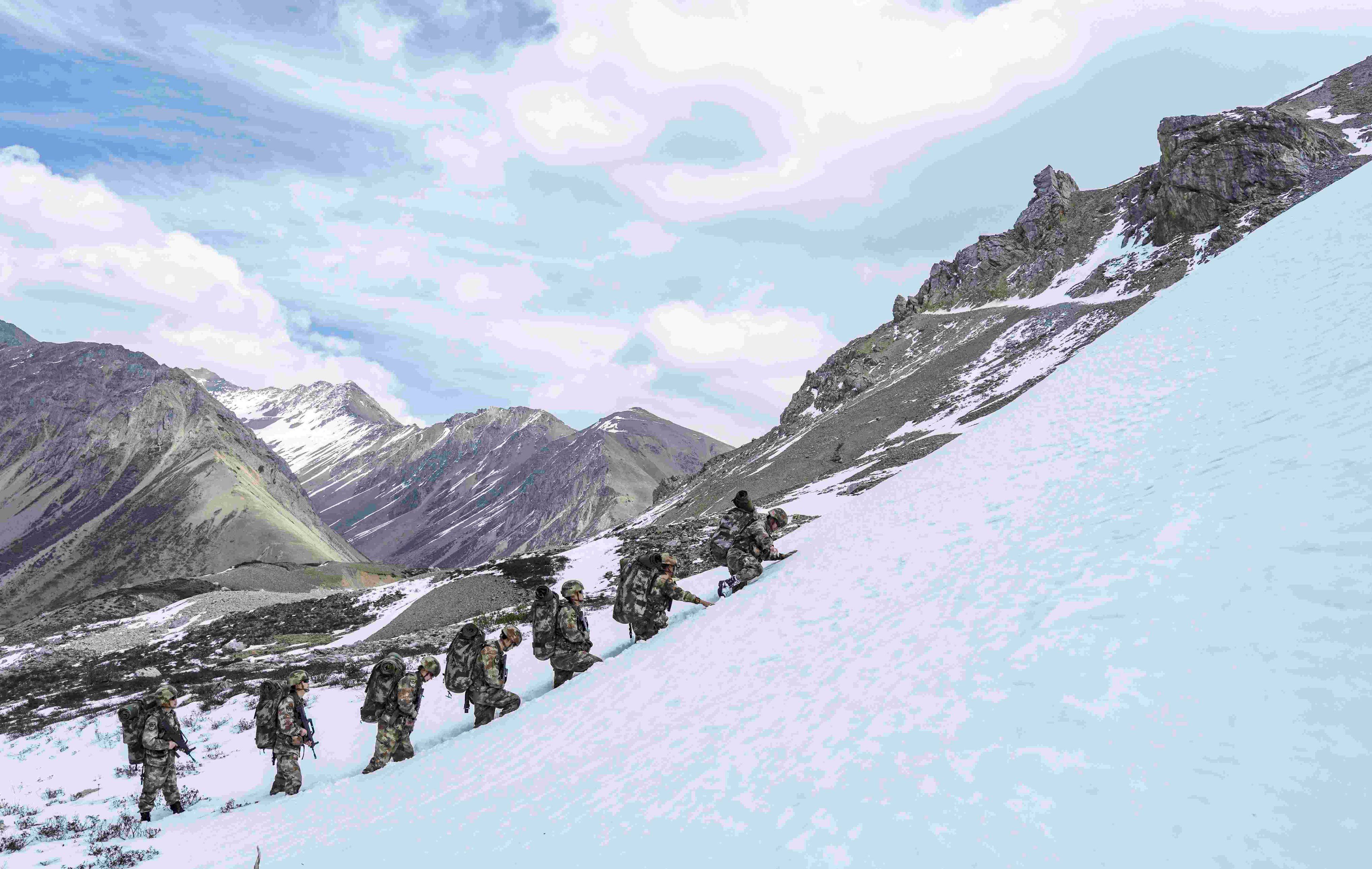 印度公开支持以色列,印欧经济走廊可能破产,中印边境要不太平_莫迪