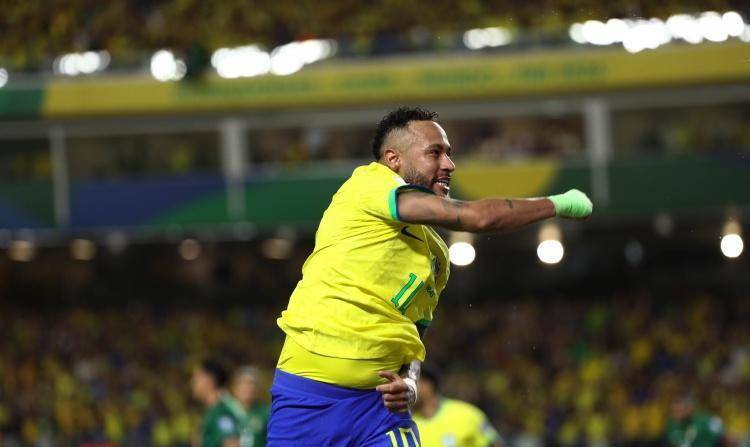 上午9点!南美足坛传来重磅信息:内马尔做出争议决定,巴西队遭重创_球迷_威胁_Terra