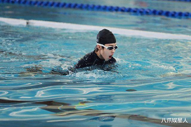 力争上游:以为是亚运催生的硬汉综艺,真相是傅园带小白升级_节目_游泳